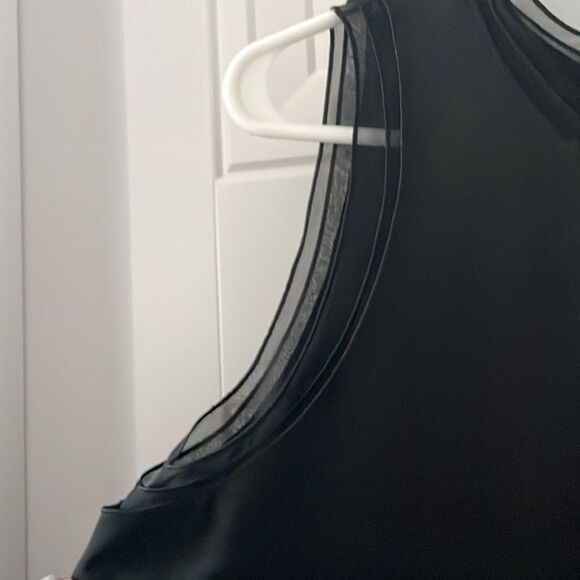 Ralph Lauren Purple Label Sleeveless Black Blouse - Picture 3 of 8